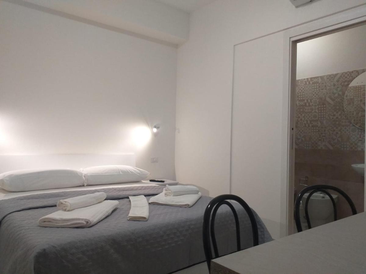 Hotel Bernini Self Check-In - Accesso Autonomo Alghero Exteriér fotografie